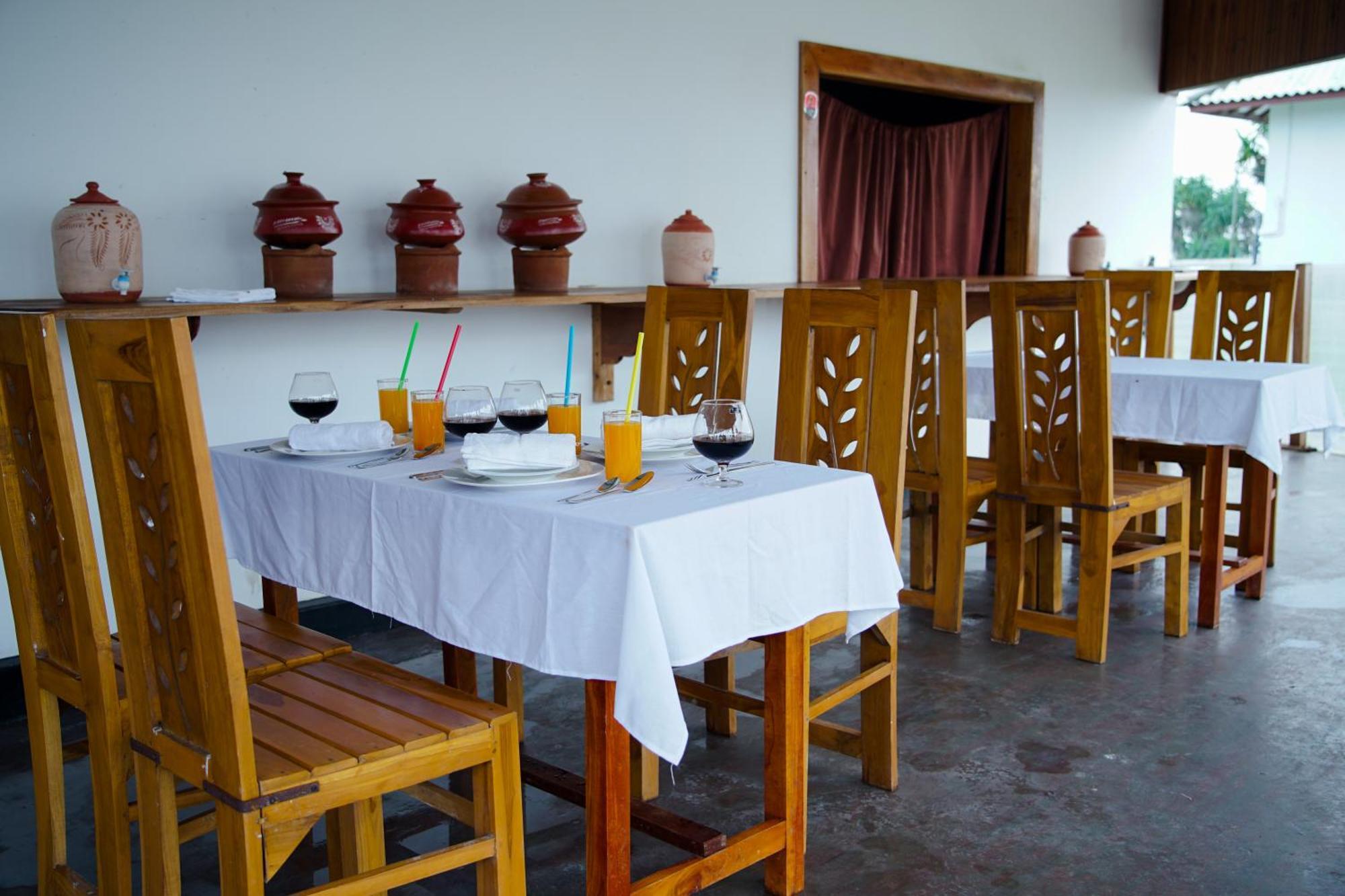 Palm Beach Resort Ceylon Jaffna Ngoại thất bức ảnh
